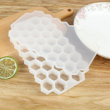 Load image into Gallery viewer, BPA Free Honeycomb Ice Cube Tray 37 Cubes Silicone Ice Cube Maker Mold With Lids For Ice Cream Party Whiskey Cocktail Cold Drink